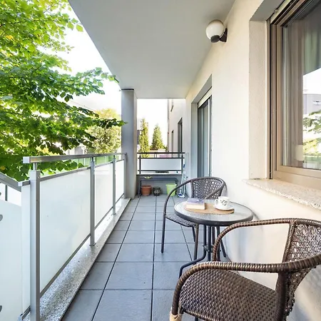 Appartamento Jesionowa 37 Elegancki I Parking By Renters Breslavia