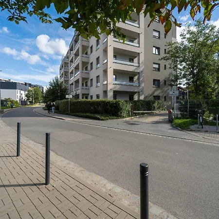 Appartamento Jesionowa 37 Elegancki I Parking By Renters Breslavia