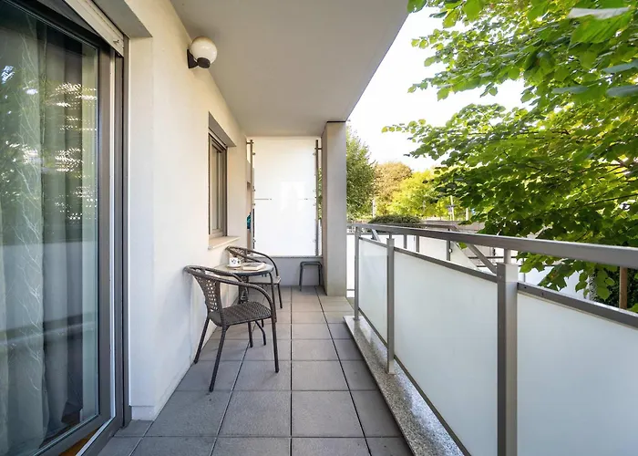 Jesionowa 37 Elegancki I Parking By Renters Apartmán Vratislav