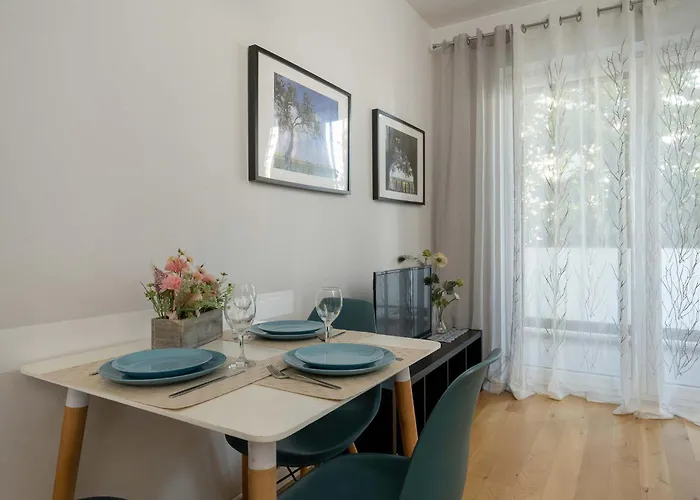 Apartmán Jesionowa 37 Elegancki I Parking By Renters Vratislav